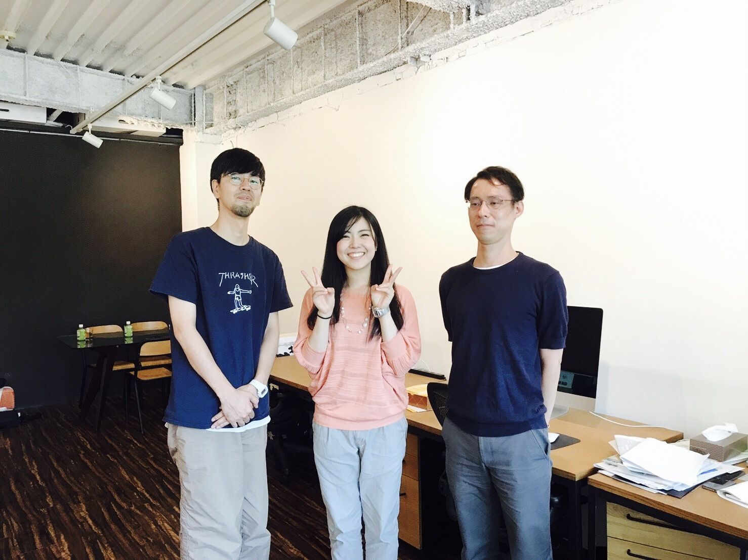 オフィスデスクと本棚を作らせていただいた株式会社TRACEさま