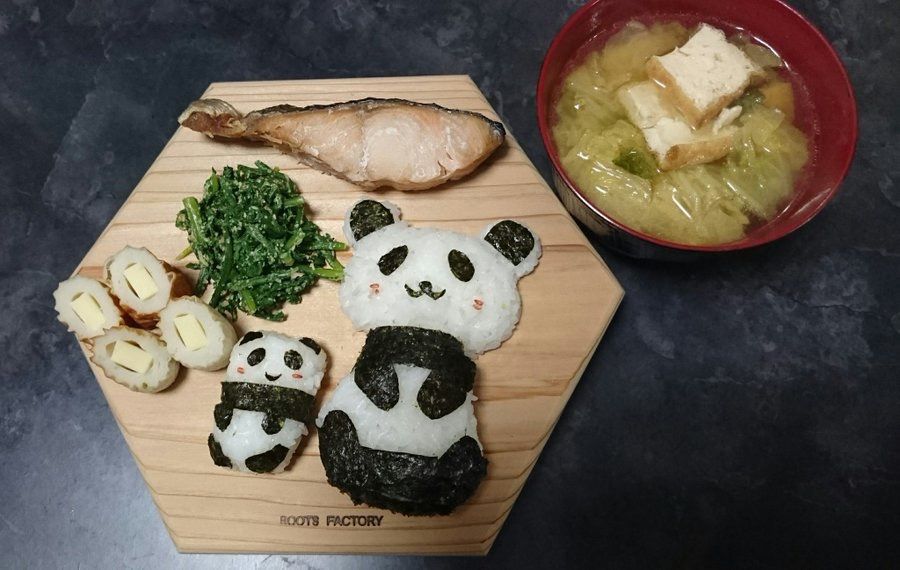 おにぎりで作ったパンダ