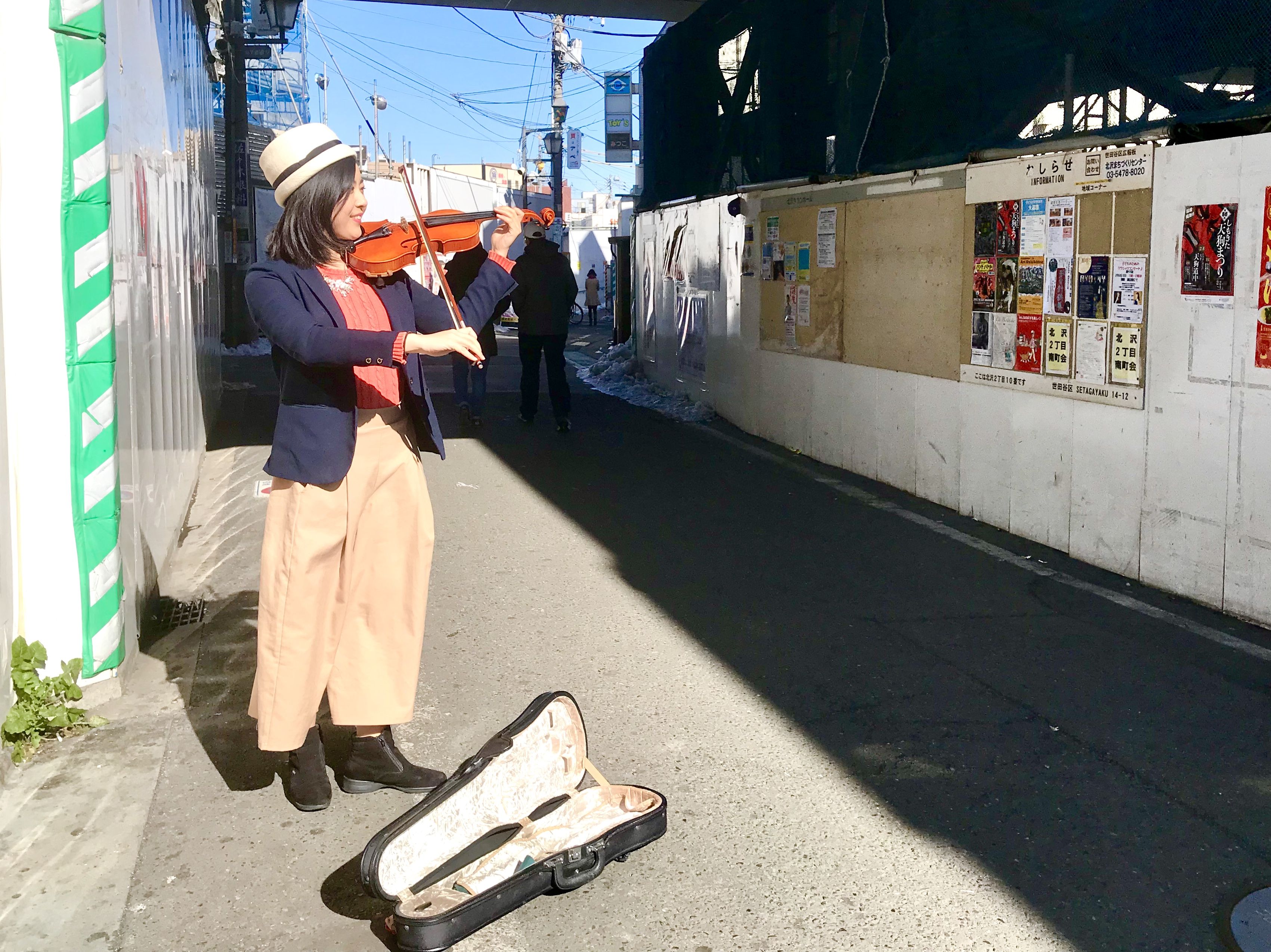 ユリマタタ バイオリン路上演奏