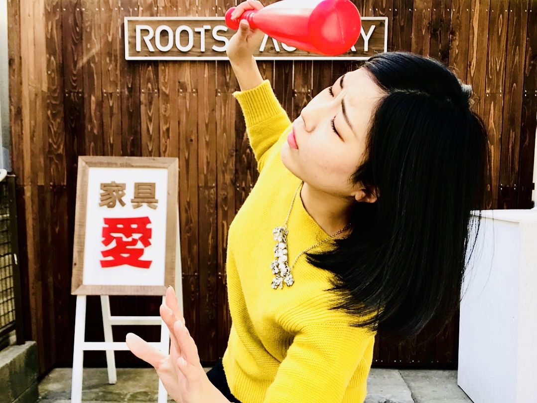 回って酔うユリマタタ