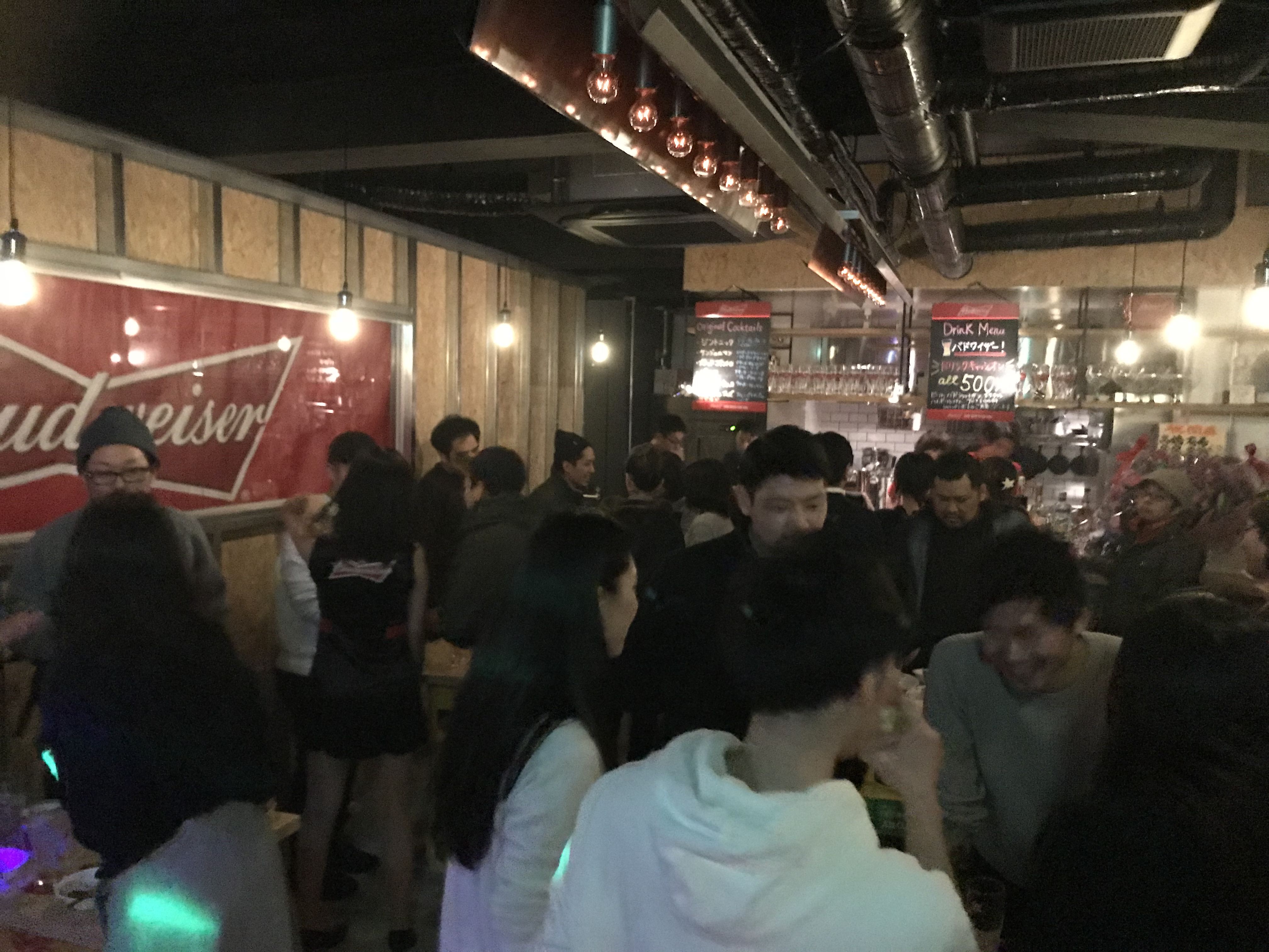 賑わうBud's Diner Osaka(バドズ ダイナー オーサカ)OPENの様子