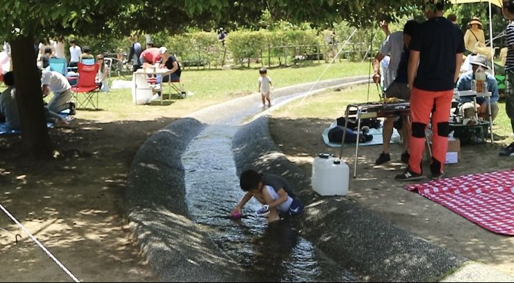 服部鶴見緑地で水遊び・BBQをしながら
