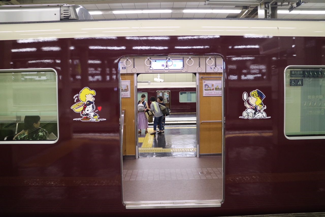 PEANUTS×阪急電鉄コラボ電車