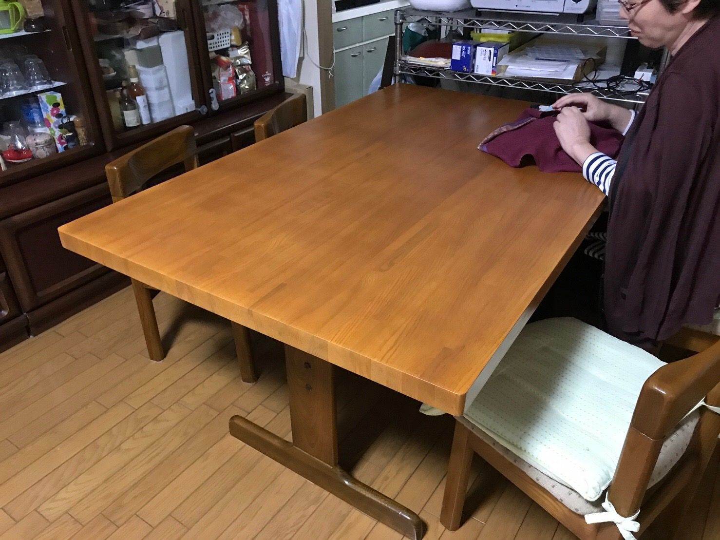 重くて大きくて困っていた座卓をリメイク！ダイニングテーブルに変身のイメージ