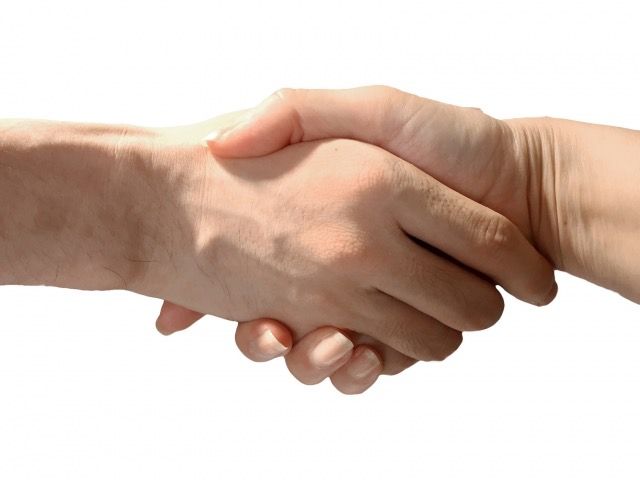 同窓会のお誘いで思い出す、出会い系パーティの気まずい出来事とは。。。のイメージ