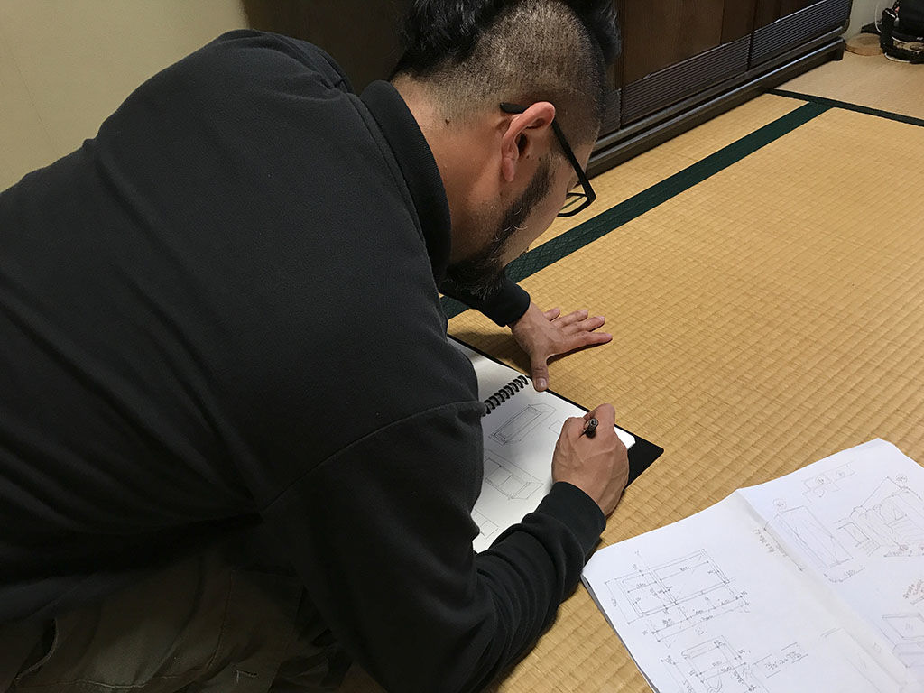 家具リメイクのお打ち合わせの様子
