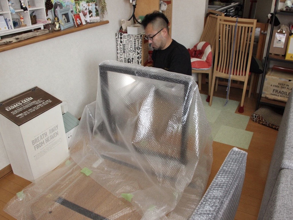 リメイクさせていただいた半円形ダイニングテーブルの納品