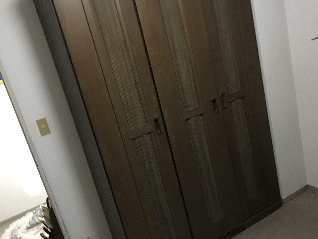 リメイクのご依頼をいただいた3枚扉の婚礼タンス