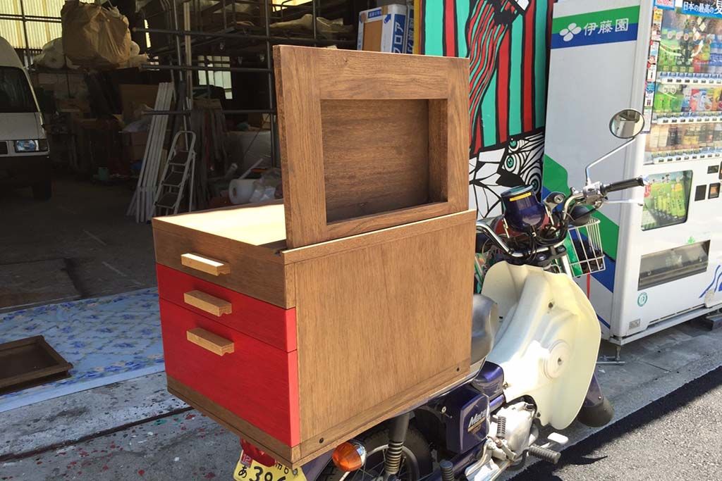 カブに取り付けできる紙芝居ステージ