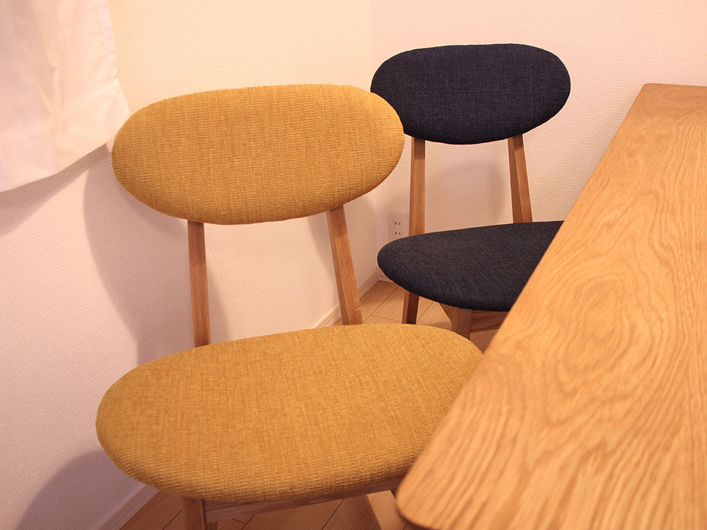 ファブリックオーダーした「CALM CHAIR01」