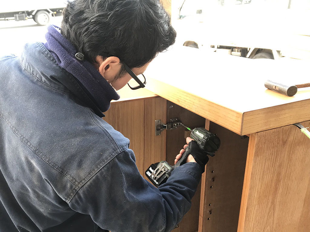 家具の仕様とお客様のご希望によって変わるリメイク方法