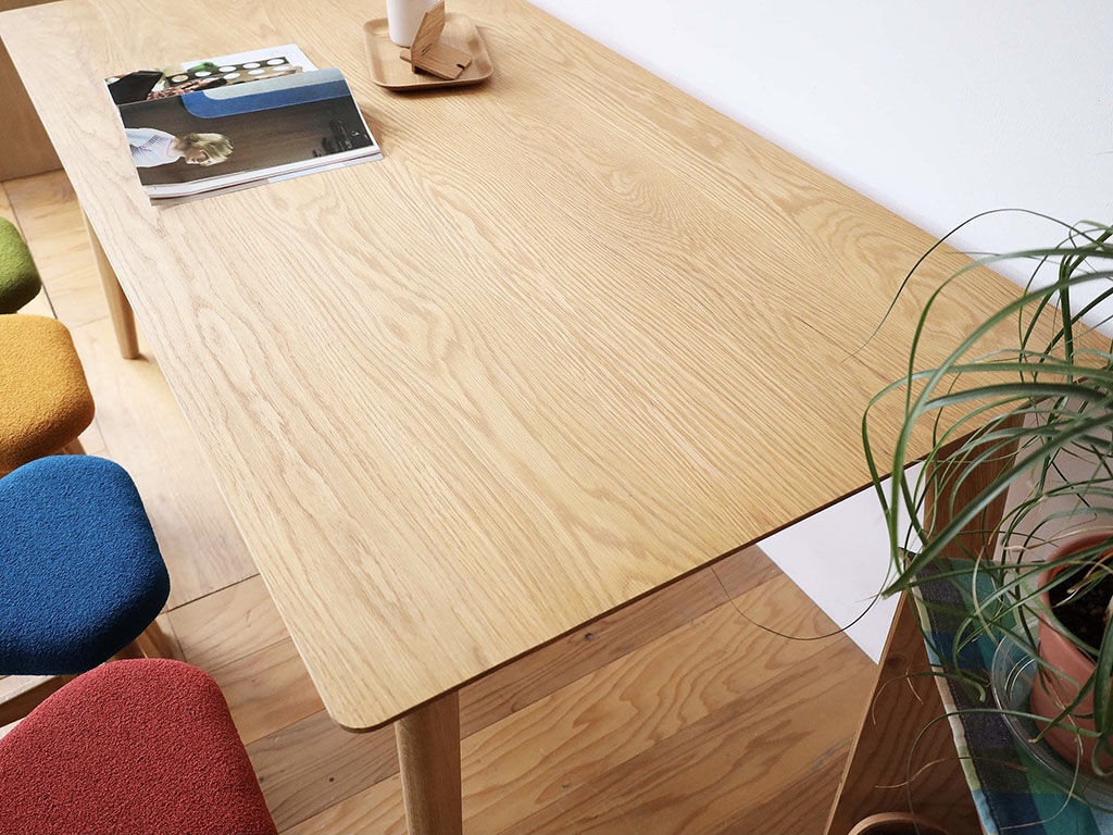 無垢オークのダイニングテーブル『AZZI-table』