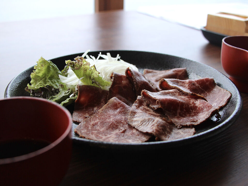 淡路島の『道の駅うずしお』内の『うずしおレストラン』のローストビーフ