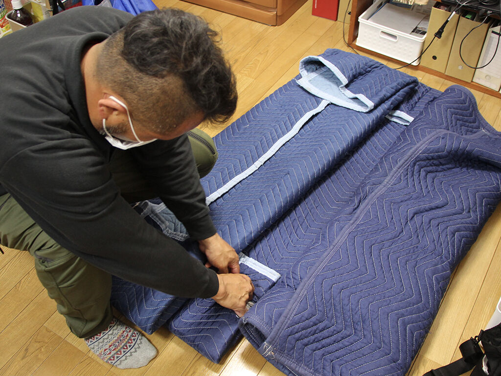 丁寧に梱包した状態でお客様宅に納品