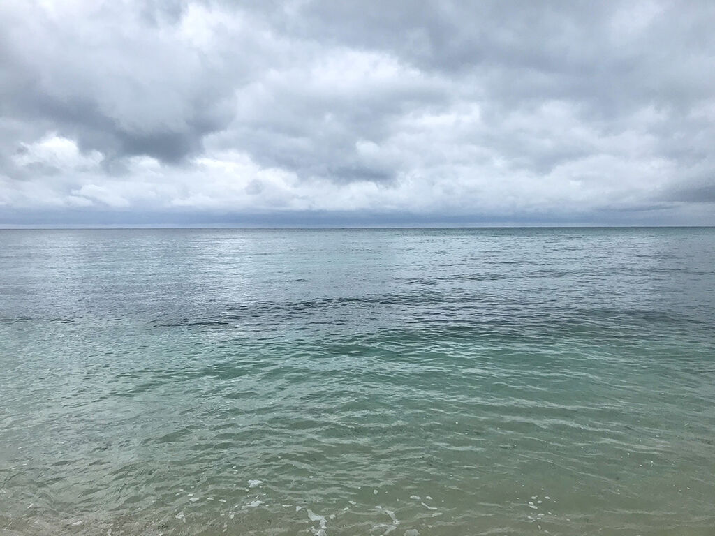 奄美大島の透き通るような海