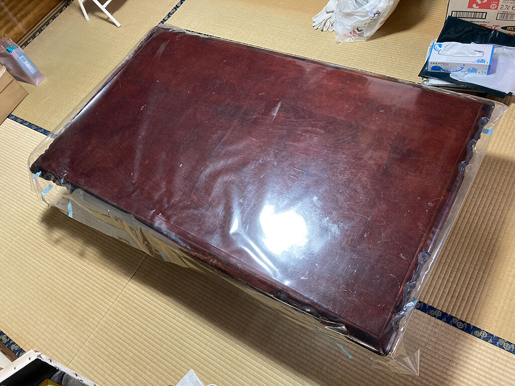 お客様のお家に保管されていた座卓