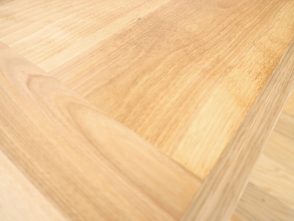 既存カバ材を加工して延長した天板