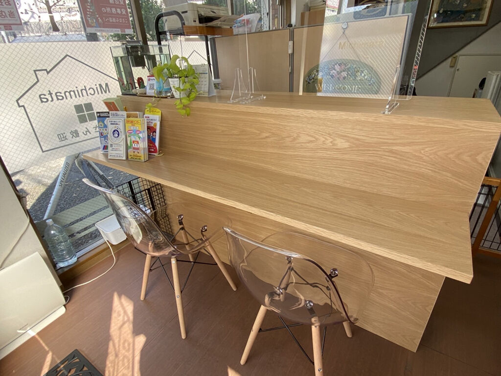 不動産屋さんの『みちまた不動産』様に納品させていただいたオーダーメイドカウンターのその後
