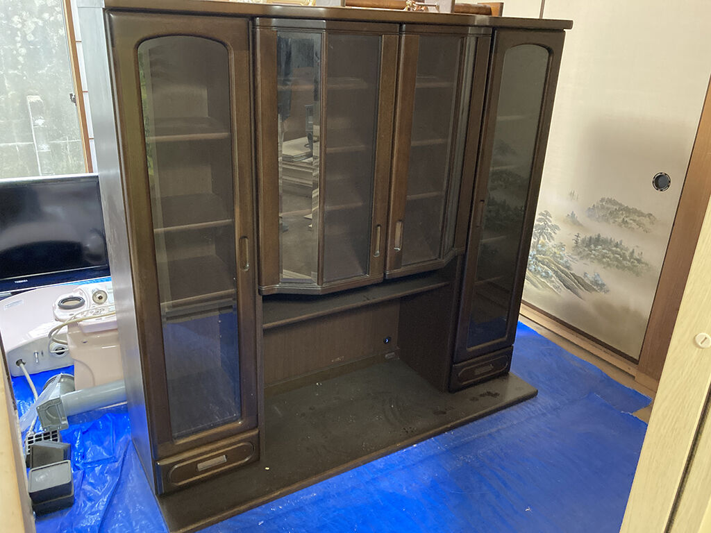 お客様のお家で家具のリメイクのお打ち合わせ
