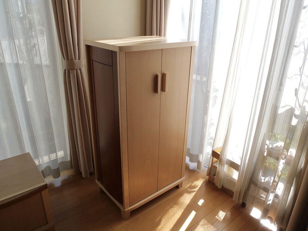 お客様宅に納品した本棚