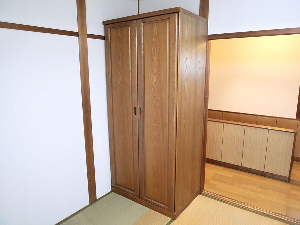 お客様宅に納品したリサイズ後の婚礼タンス