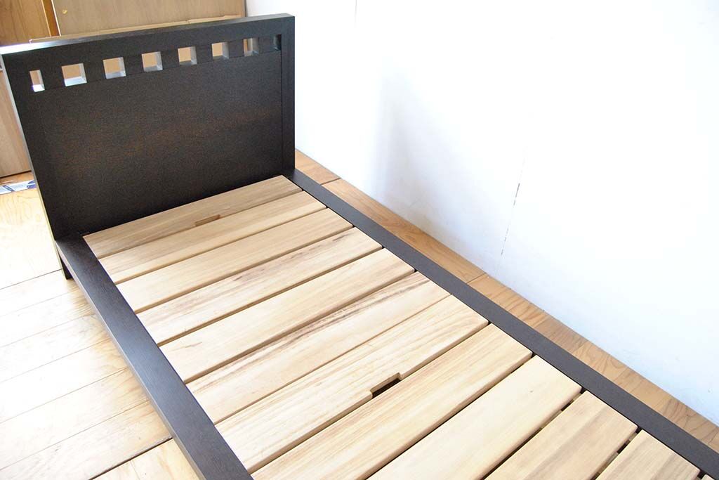カットした際に強度が落ちてしまわないよう補強もしてあり、見た目はスリムに中身は頑丈