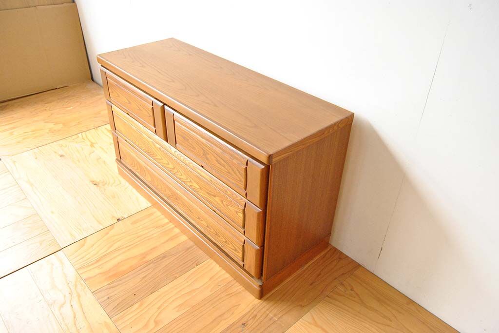 まったく違和感がない新しく製作した天板