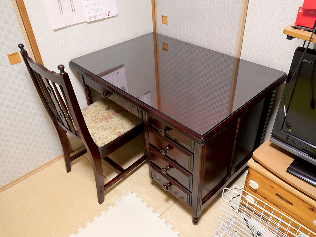 リメイク&レストアした学習机と椅子をお客様宅に納品