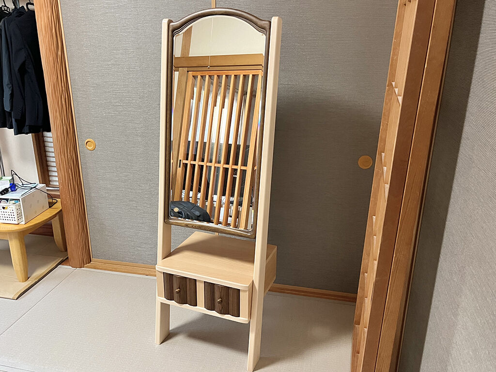 お客様のお嬢様にもご満足いただけたリメイク後のスタンドミラー