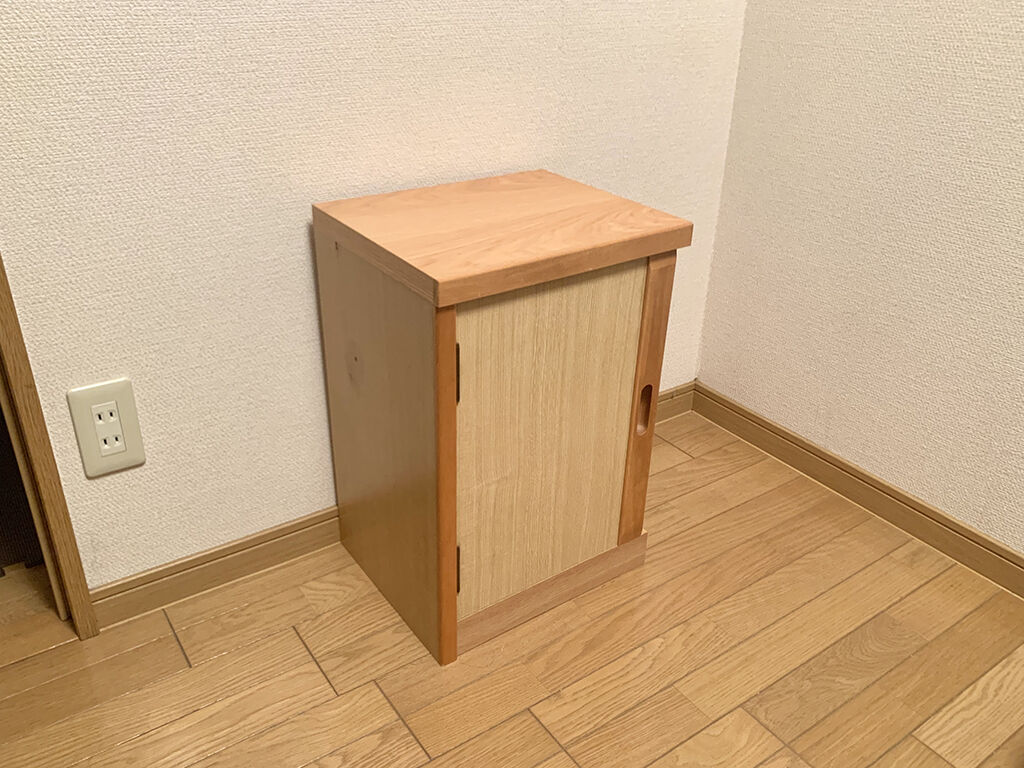 リメイク完成後お客様宅に納品させていただいたキャビネット