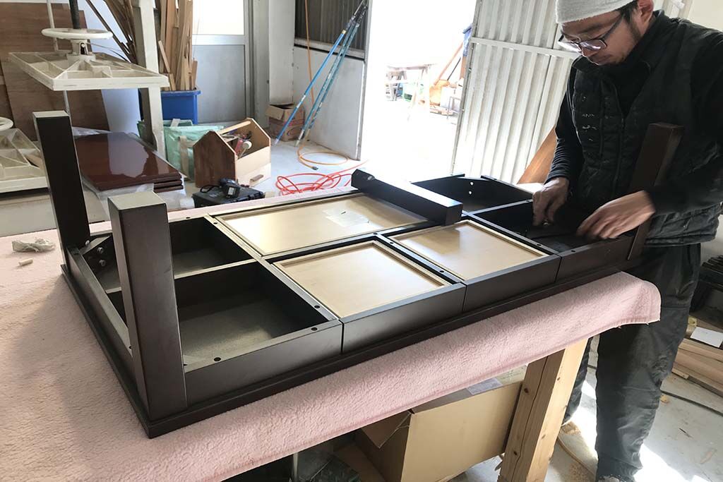 脚の取り付け部分を元の短い脚と同じ仕様にして、長い脚を製作