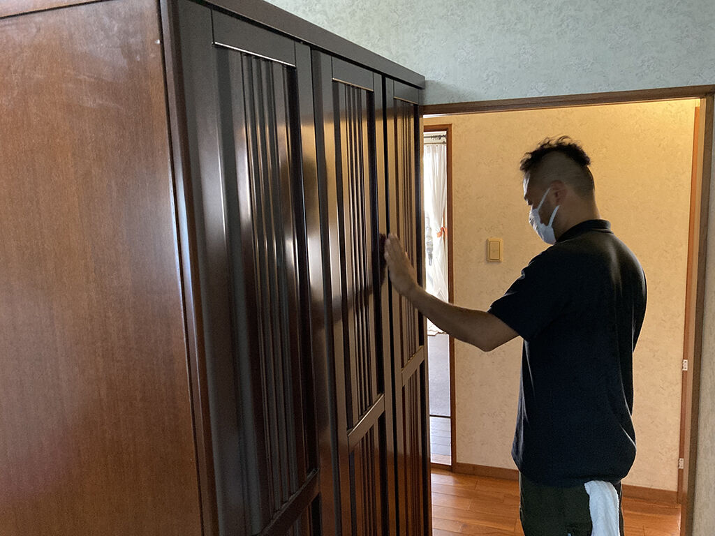 婚礼家具のタンスをお引き取りに伺った時の写真