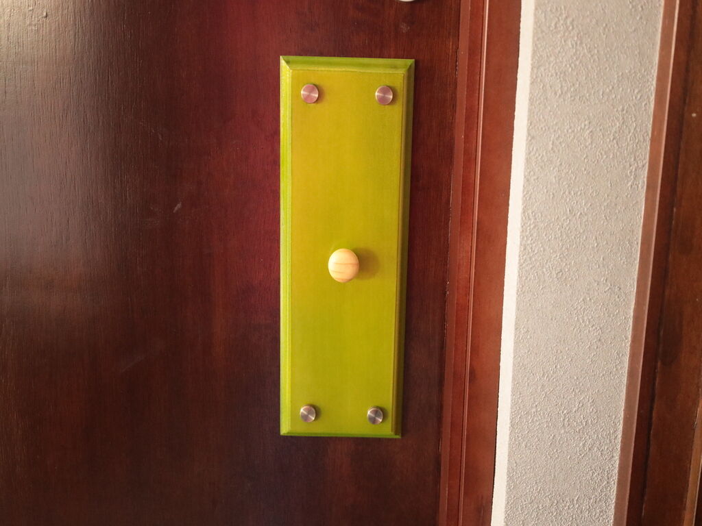 男子トイレ取っ手
