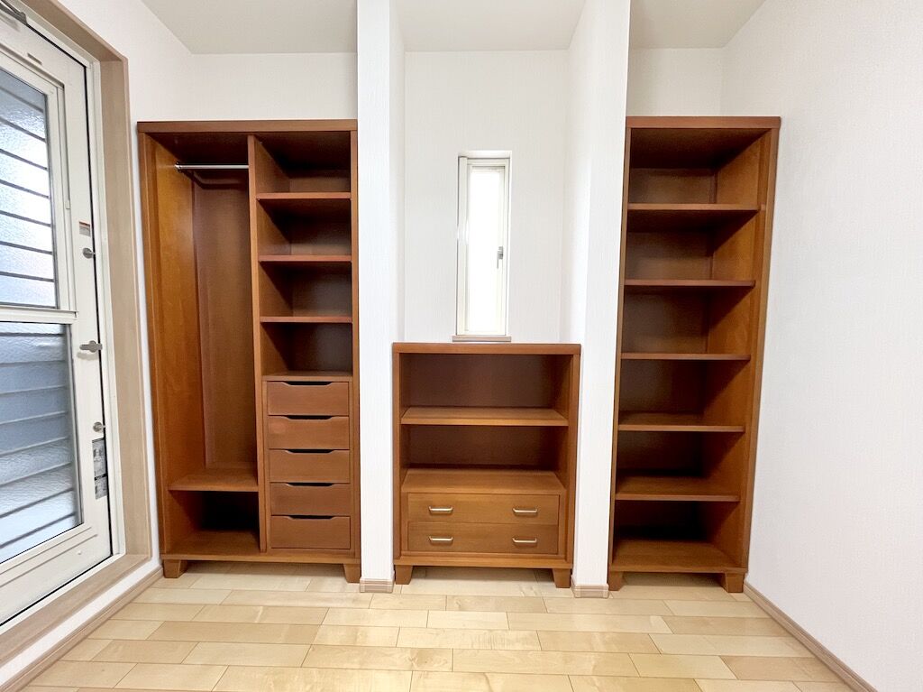 お部屋の空間にぴったり収まるオーダーリメイクの家具