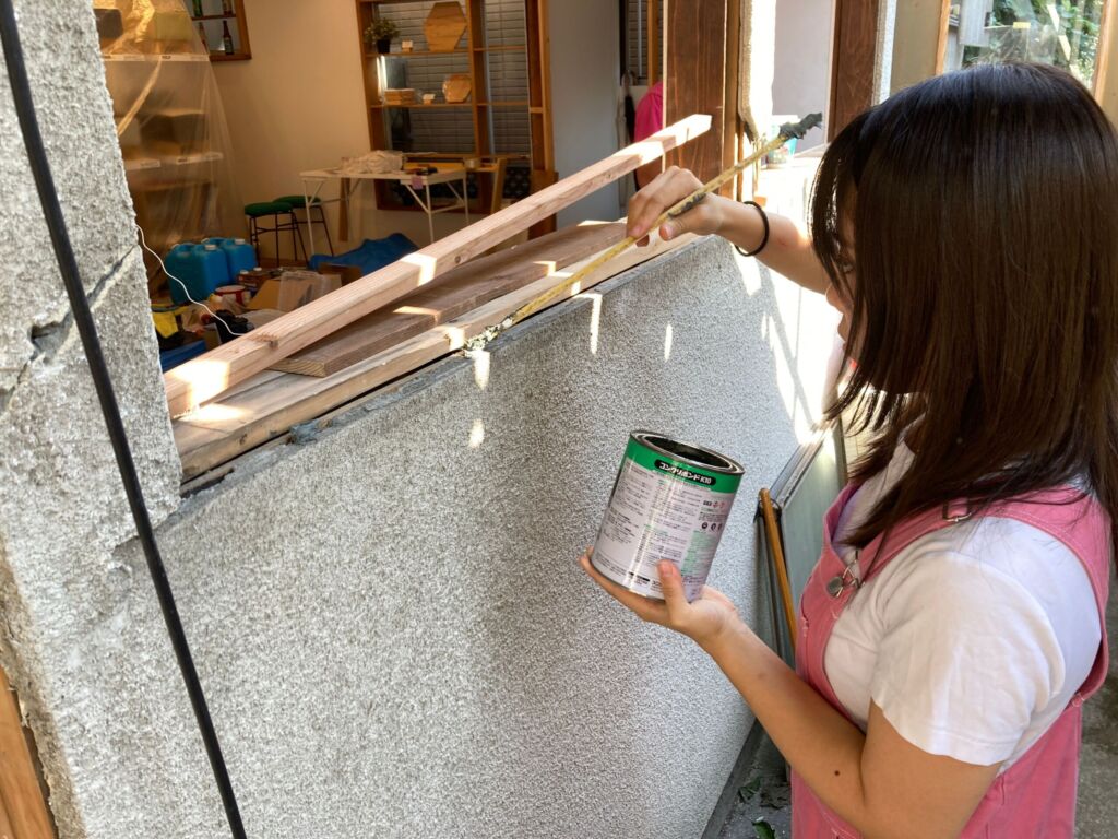 コンクリボンド塗る
