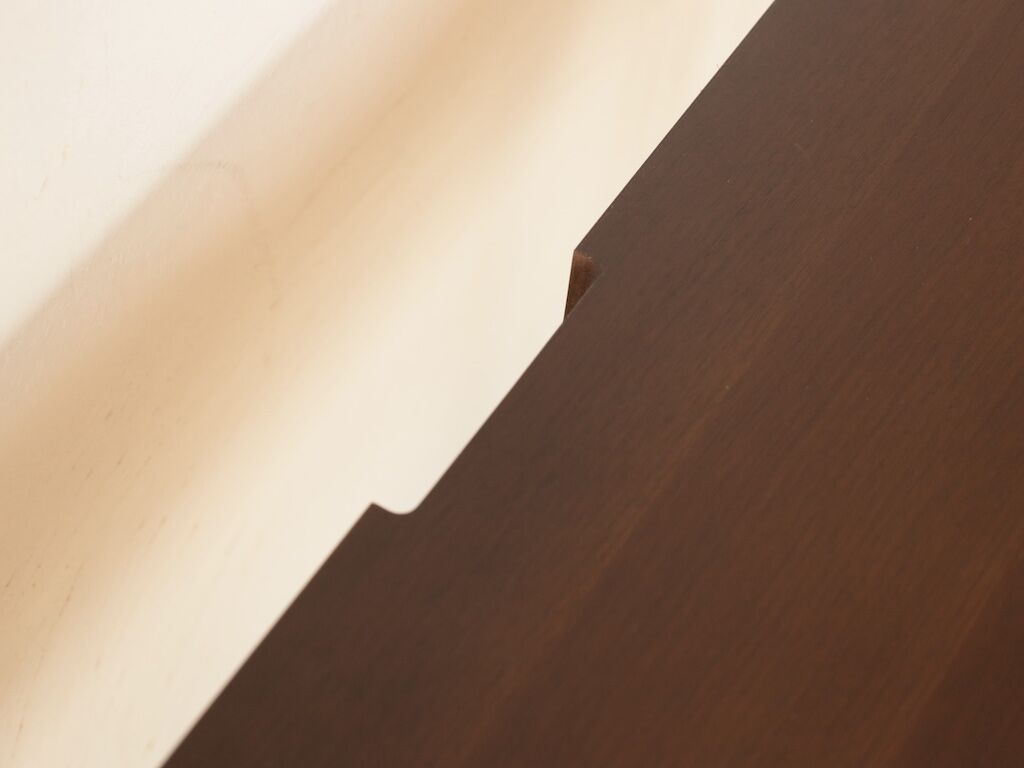 配線用の切り欠き