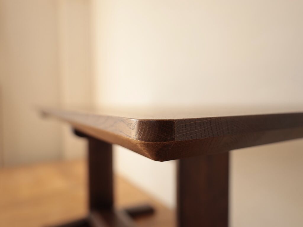 天板の角
