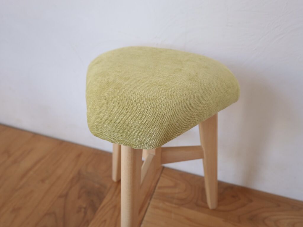 クッションにこだわりふっくらとした座面