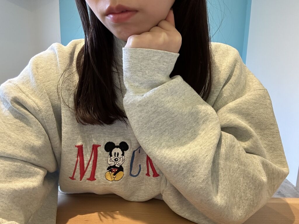 悩む