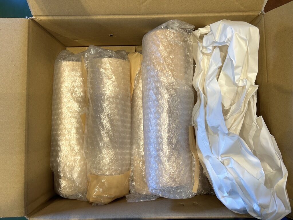 ベッド脚到着