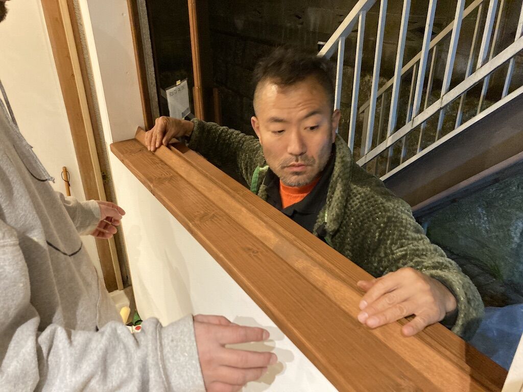 今が何年かわからなくなる家具作りたいおっさん