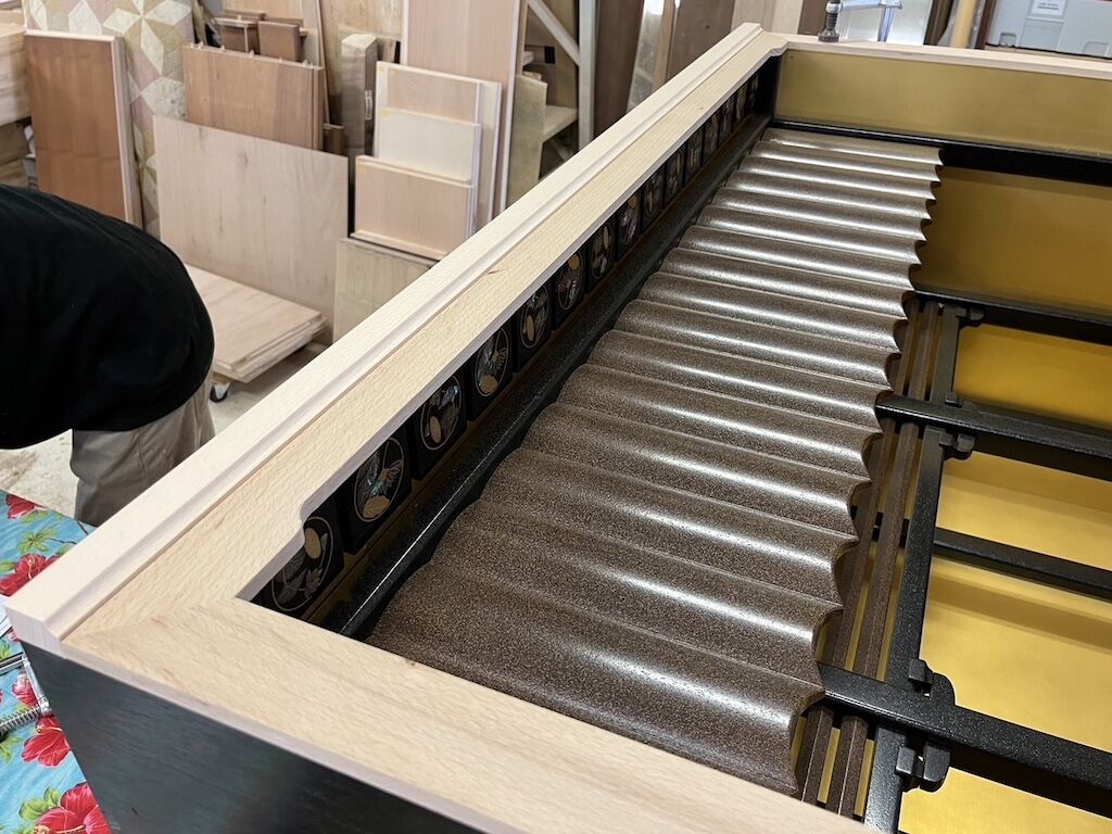 全体の意匠を合わせてつけた装飾的な見附