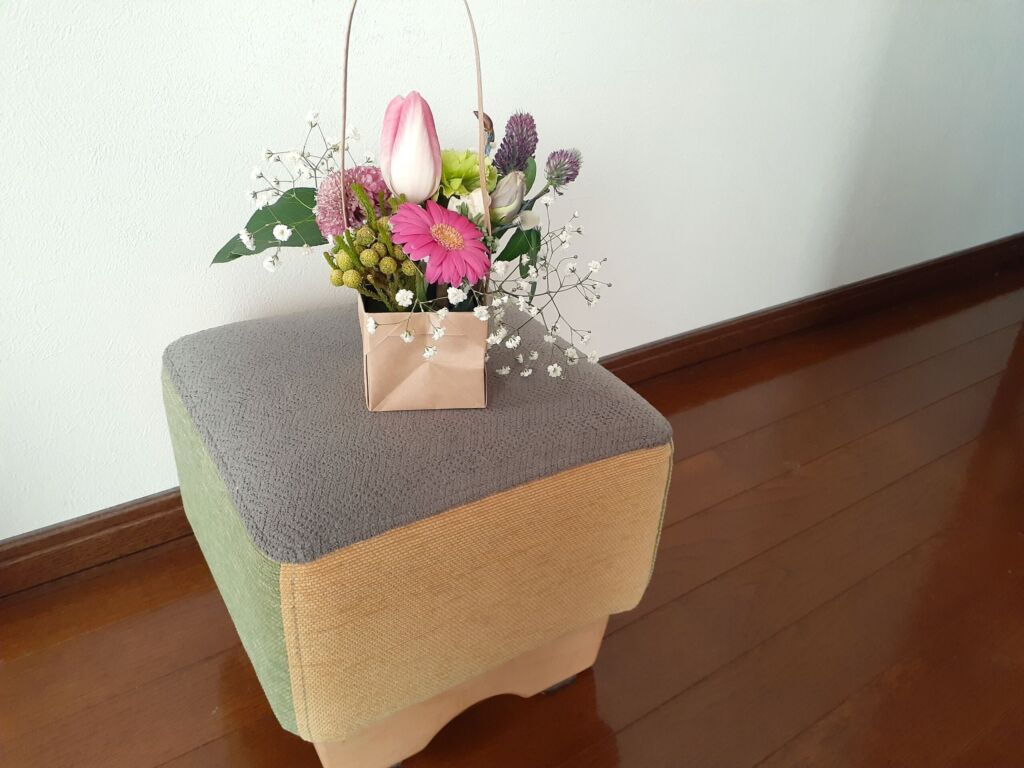 みずの宅のモンペスツール