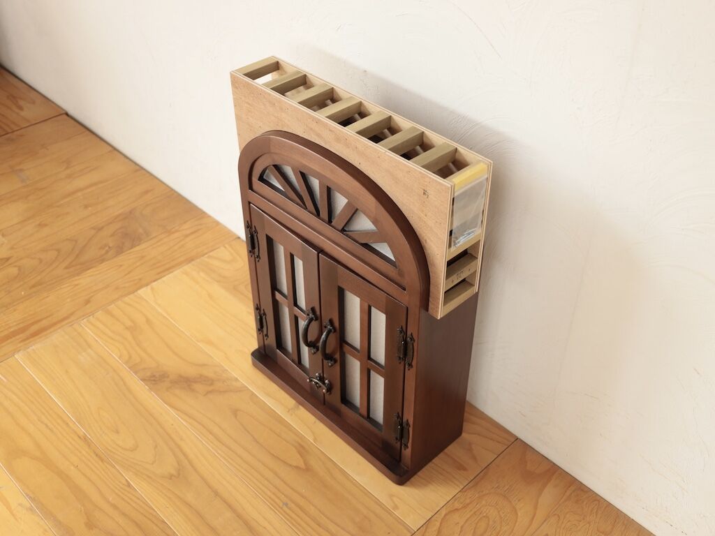 壁取り付け用の器具も作成
