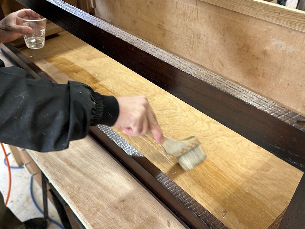本体を活かしながら防虫処理をして作り替え