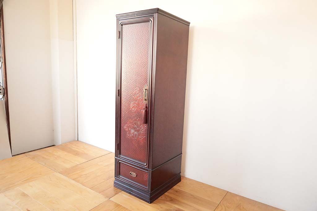 コンパクトになった洋服タンス