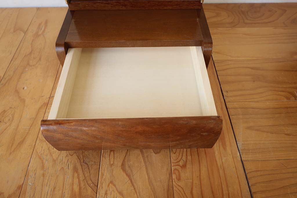 新しく製作した引き出し部分