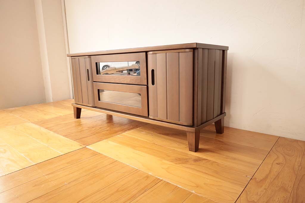 婚礼タンスからテレビ台にリメイク