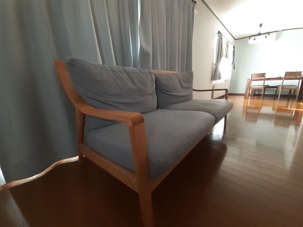 みずの宅のソファ