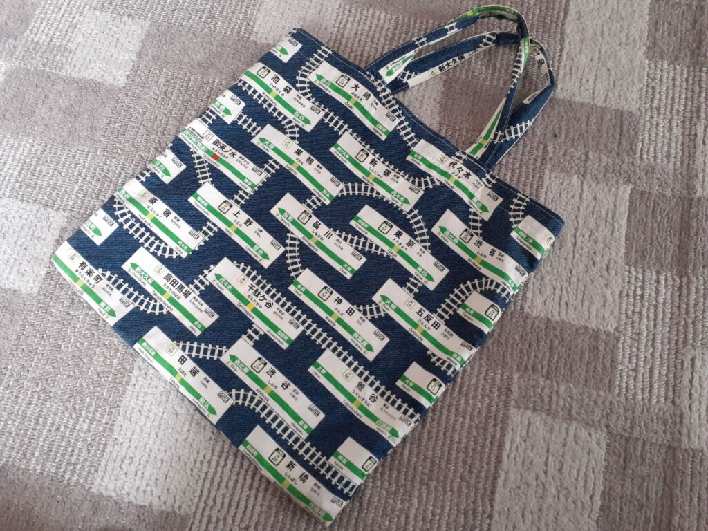 子ども用のハンドメイドバッグ